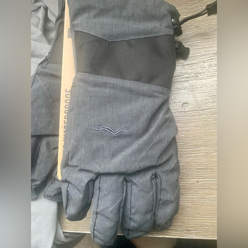 Women's winter gloves